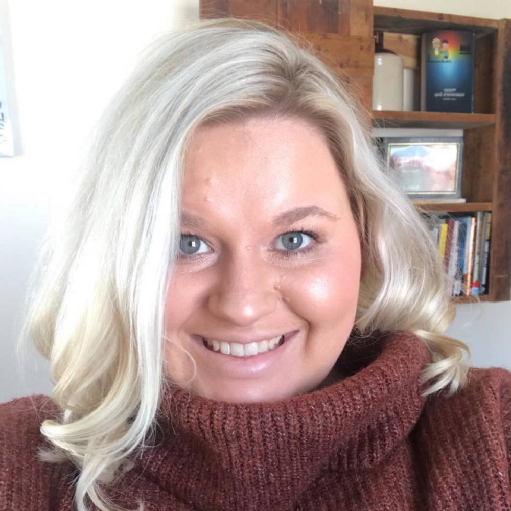 Meet your Posher, Kayla